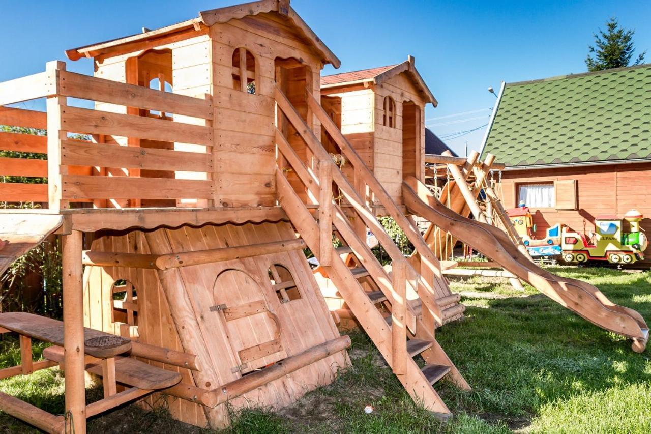 Pokoje I Domki Nadmorskie - Bajkowa Mierzeja Stegna  Exterior foto